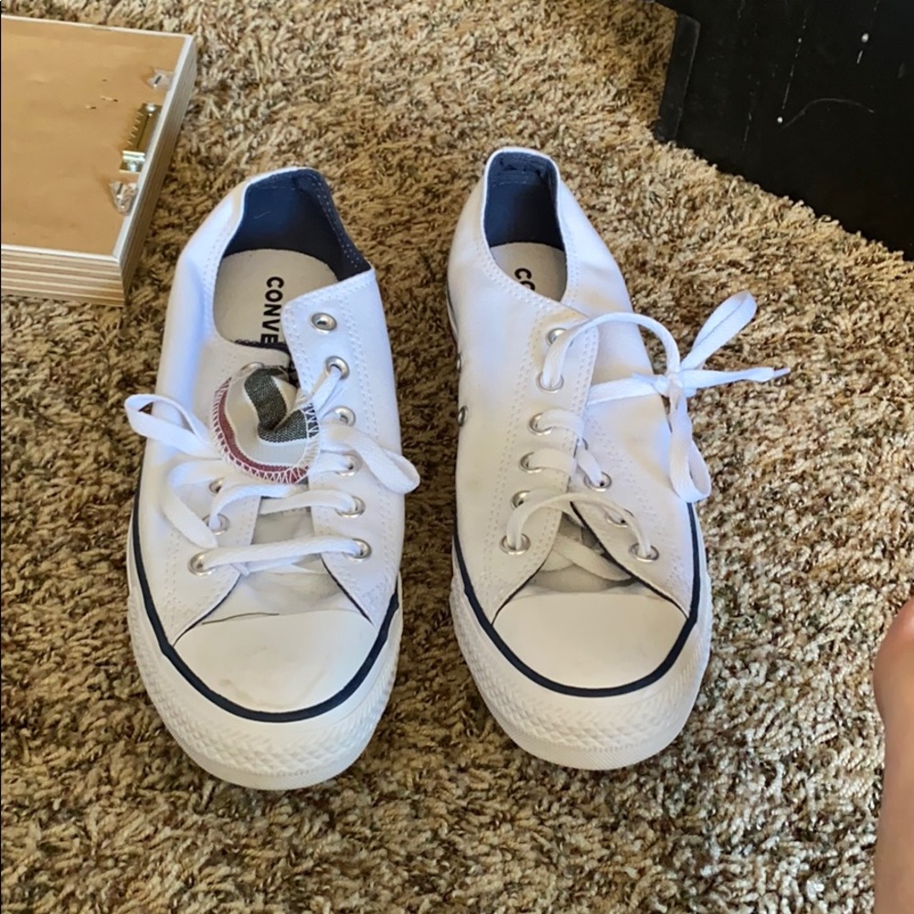Super clean/white Converse only a month old